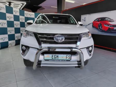 17960Toyota Fortuner005-th.jpg